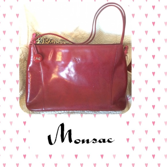 Red leather Monsac vintage hand bag. - Picture 1 of 4